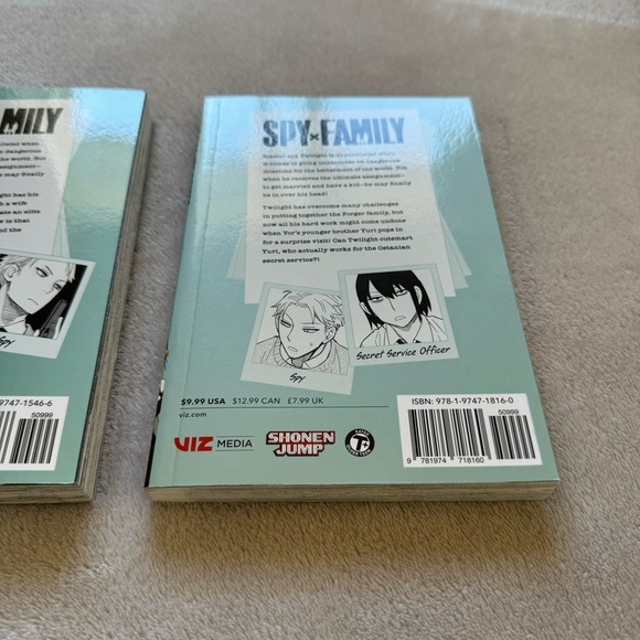 Spy X Family Manga Vol. 1 & 3 - Picture 6 of 6